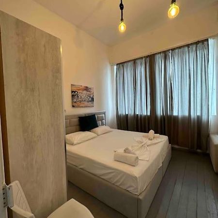 Cityscape Saranda Luaran gambar