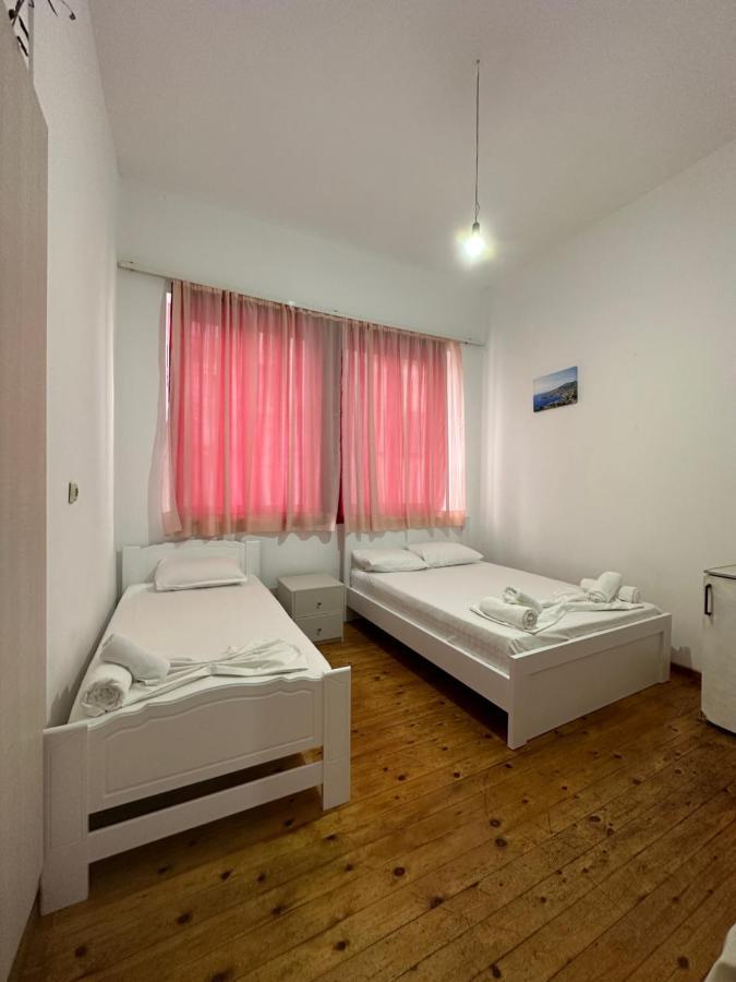 Cityscape Saranda Luaran gambar